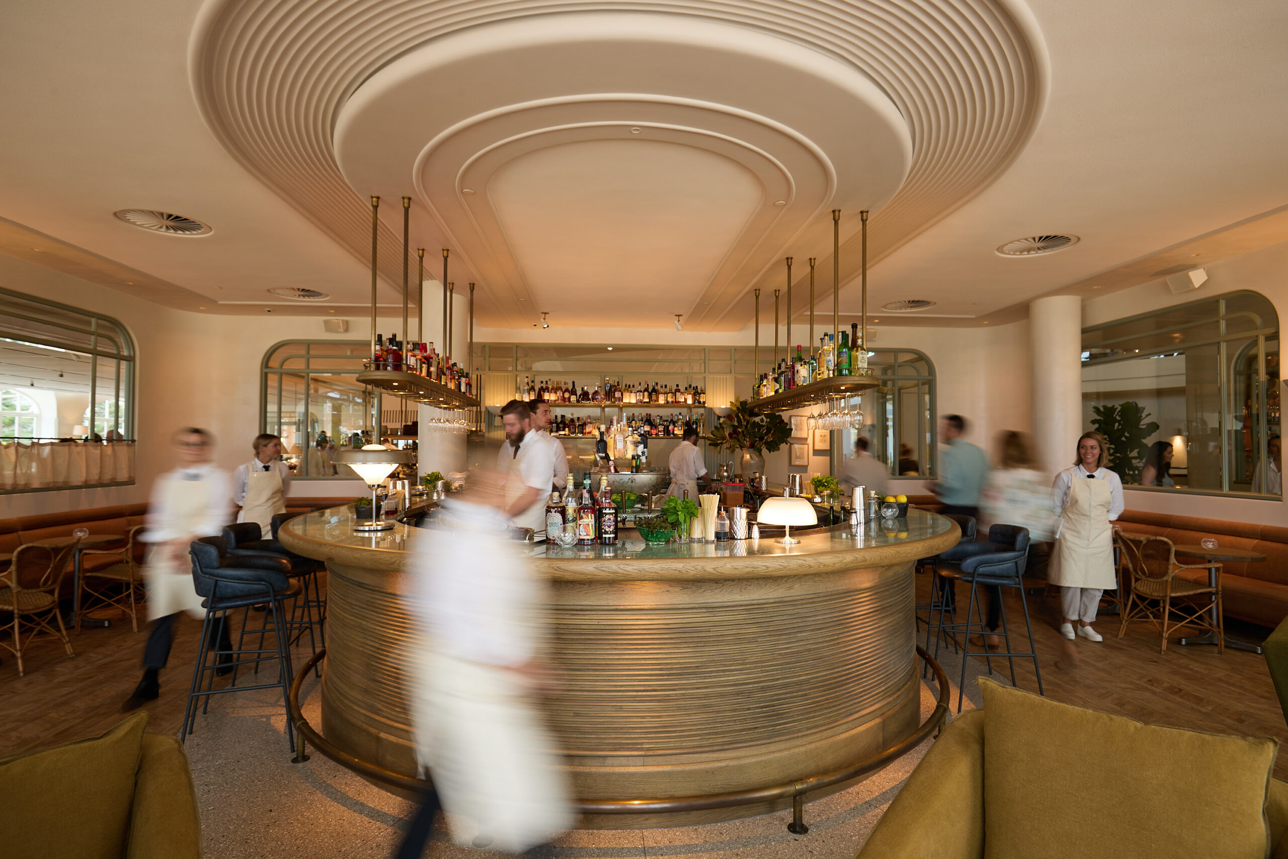 Sarah Jelly Brand Marketing Client_Transmitt Lighting Projects_Hospitality_Design_By_Merivale_Mimis, Wills, Una Mas, Sydney by Steven Woodburn_02